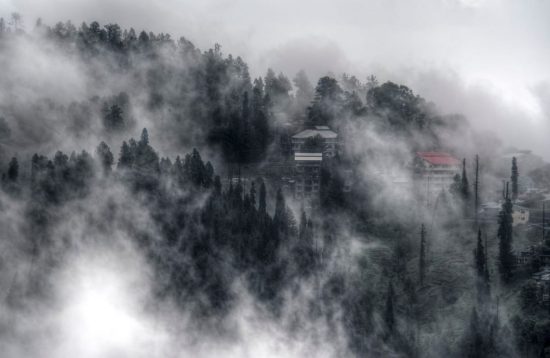 Clouds-at-nathia-gali